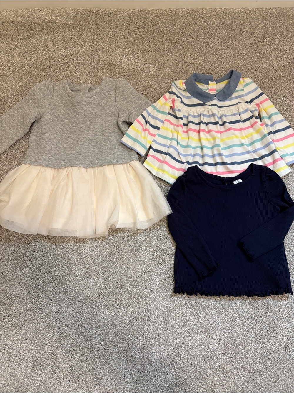 Baby Gap infant Girls Gray Tulle Dress and top lot 12-18 months